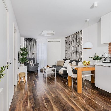 P&O Apartments Plac Grzybowski Varsó Kültér fotó